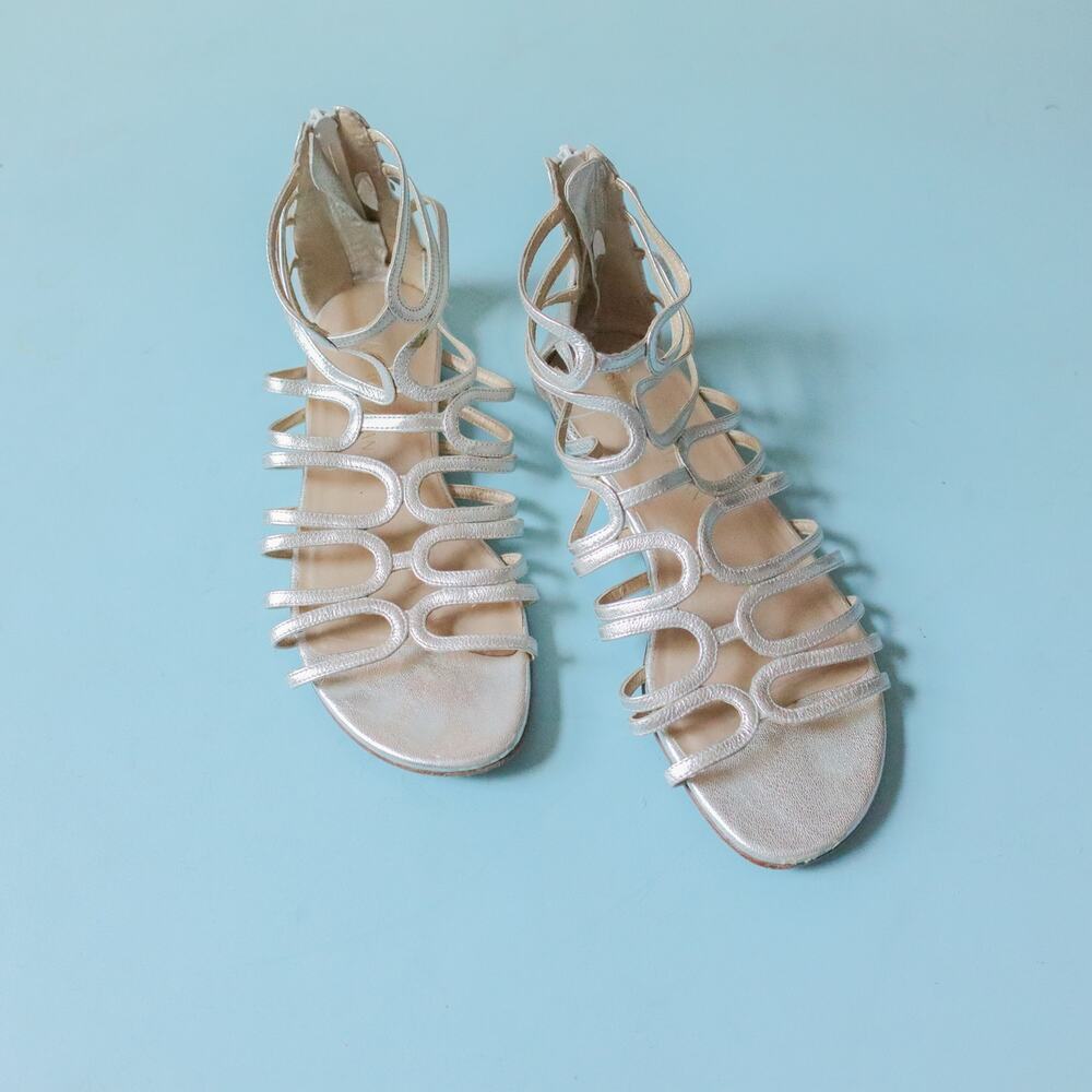 Stuart Weitzman Strappy Metallic Gladiator Style Flats Size 6.5